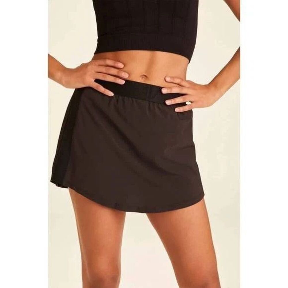 Alala Tennis Court Skort Luxury Athleisure Pull On Black Activewear M